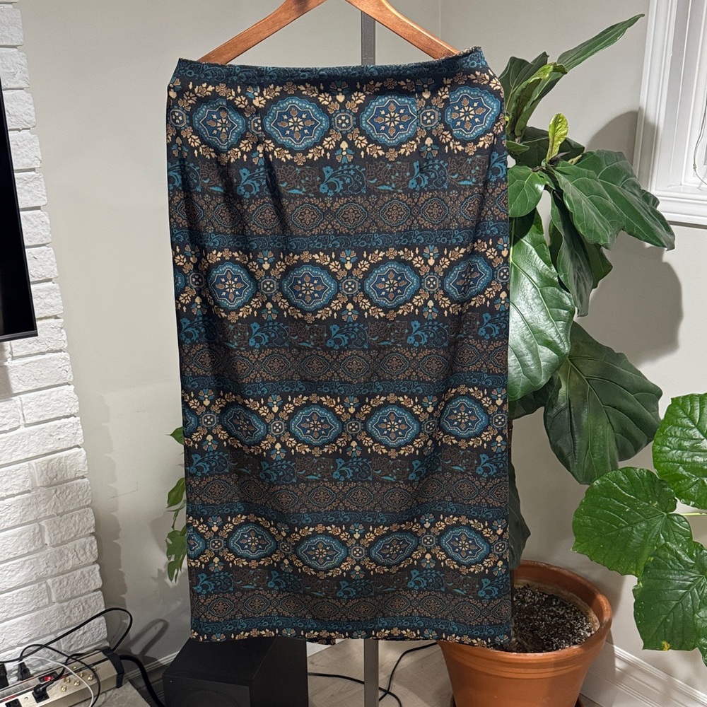 Briggs New York Blue and Brown Maxi Skirt